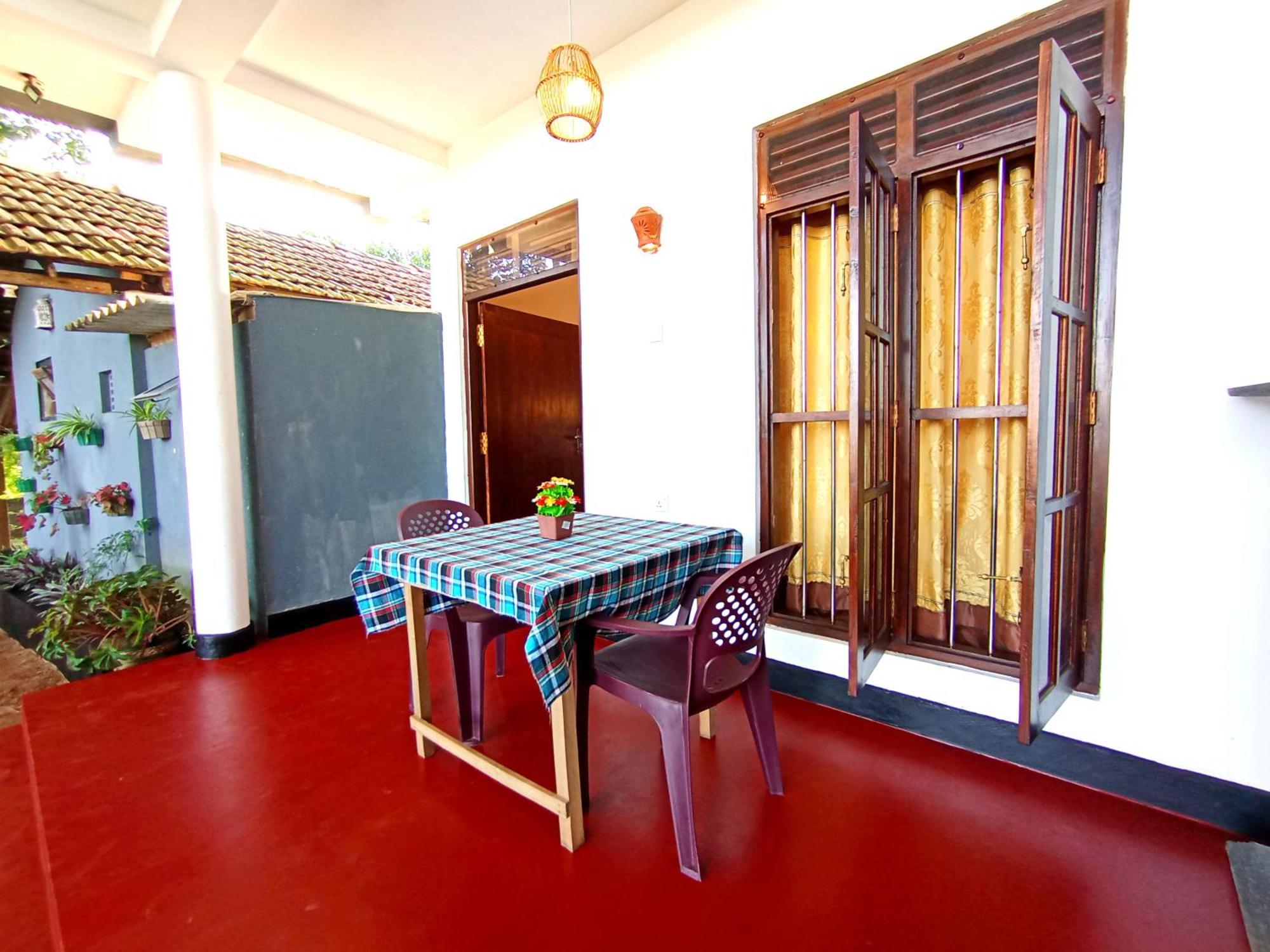 Sasaa Guest House Mirissa Exterior foto